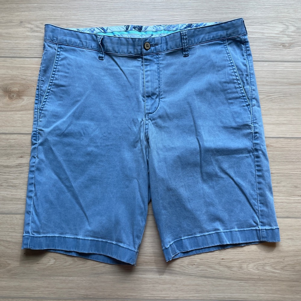 Tommy Bahama Boracay Mens Blue Flat Front Chino Shorts Size 36‎